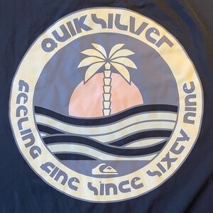 Quiksilver UPF 50+ Navy Long sleeve Rash Guard Large